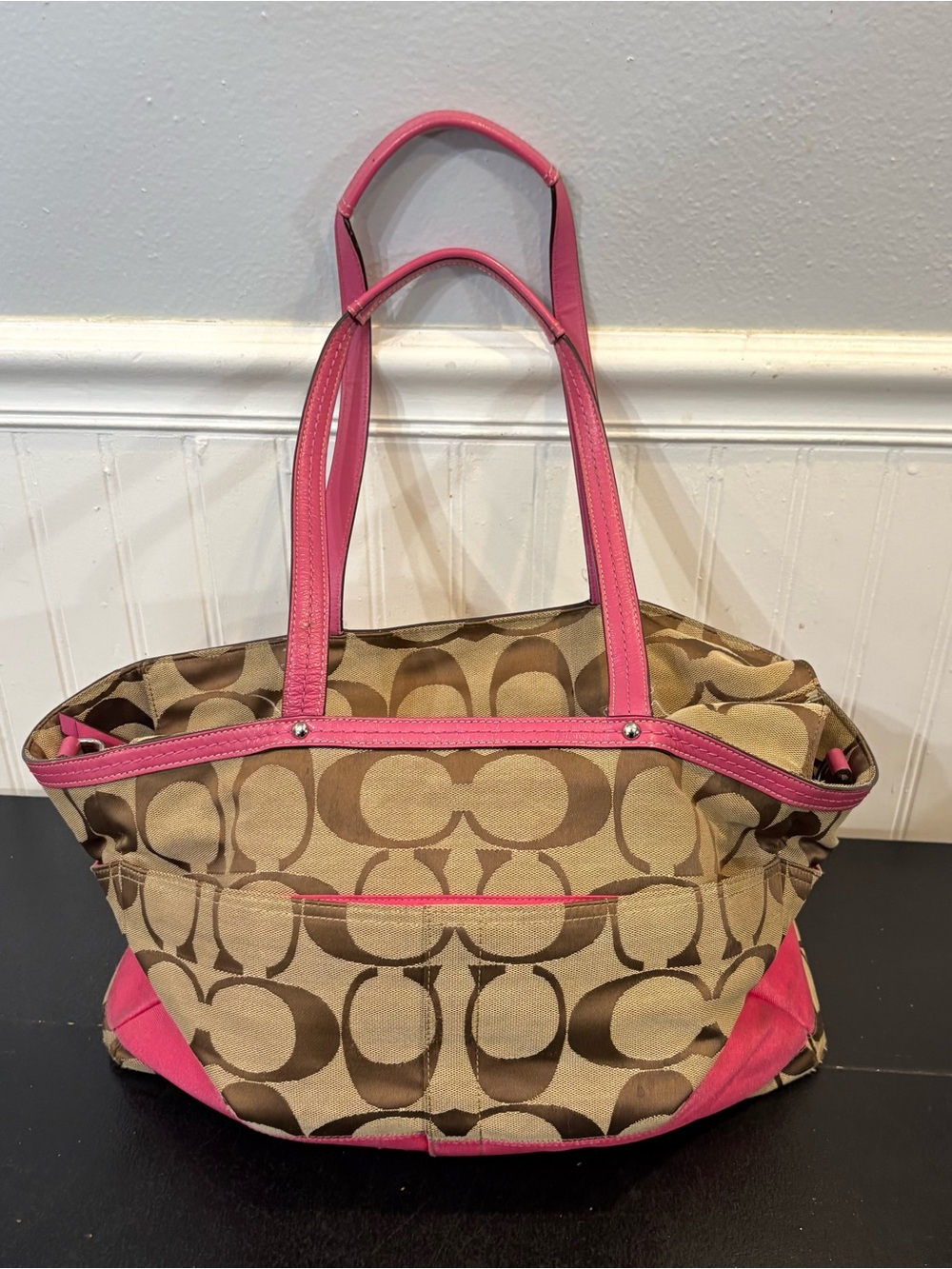 Coach Signature Stripe Tote Bag
Style F13548 Khaki Canvas with Pink Leather Trim